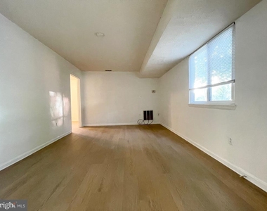 7197 Cimarron Court - Photo Thumbnail 8
