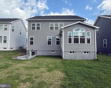 1407 Pinkerton Street - Photo Thumbnail 20