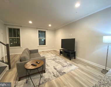 1659 Magundy Street - Photo Thumbnail 5