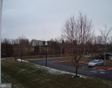 7418 Hindon Circle - Photo Thumbnail 15