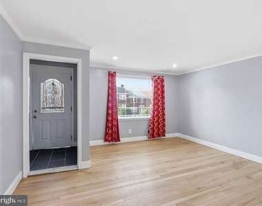 3603 Ravenwood Avenue - Photo Thumbnail 4
