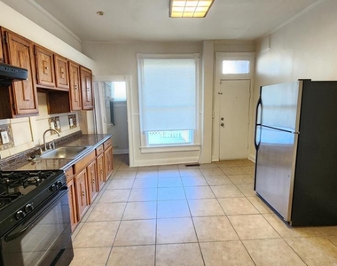 3216 W Belvedere Avenue - Photo Thumbnail 4