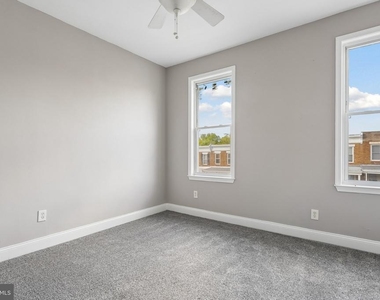 2817 Pelham Avenue - Photo Thumbnail 16