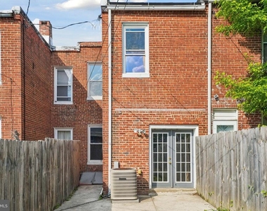2817 Pelham Avenue - Photo Thumbnail 24