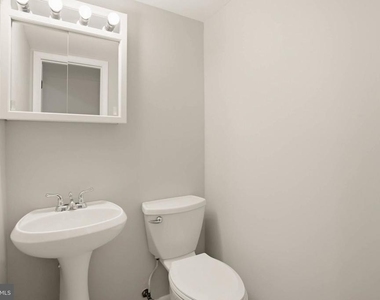 1382 Almond Drive - Photo Thumbnail 13