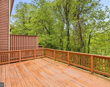 1382 Almond Drive - Photo Thumbnail 29