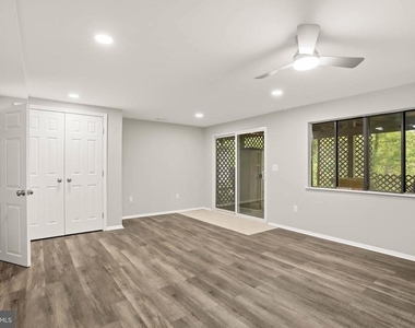 1382 Almond Drive - Photo Thumbnail 24