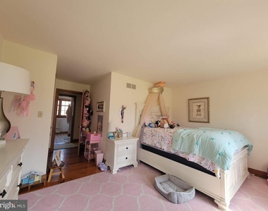 14 Barberry Lane - Photo Thumbnail 20