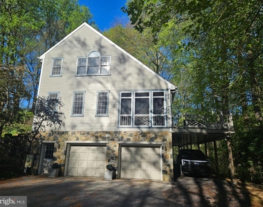 14 Barberry Lane - Photo Thumbnail 1
