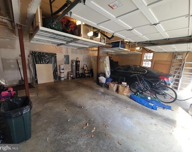 14 Barberry Lane - Photo Thumbnail 32