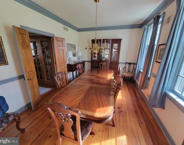 14 Barberry Lane - Photo Thumbnail 7