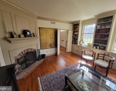 14 Barberry Lane - Photo Thumbnail 6