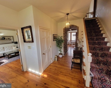14 Barberry Lane - Photo Thumbnail 4
