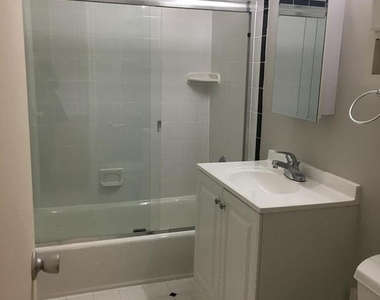 4301 Massachusetts Avenue Nw - Photo Thumbnail 10