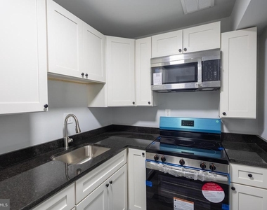 1300 Morris Road Se - Photo Thumbnail 10