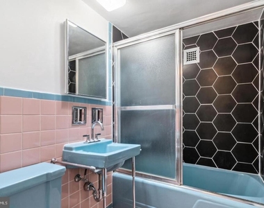 2401 H Street Nw - Photo Thumbnail 8