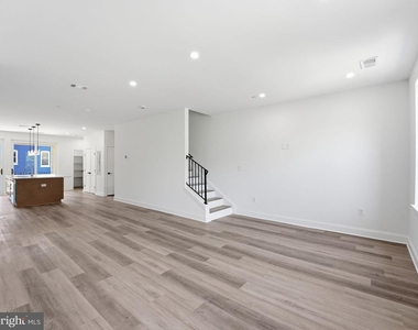 2404 North Capitol Street Nw - Photo Thumbnail 10