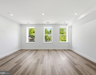 2404 North Capitol Street Nw - Photo Thumbnail 5
