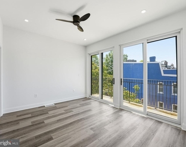 2404 North Capitol Street Nw - Photo Thumbnail 7