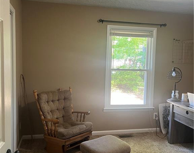 1526 Trevino Drive - Photo Thumbnail 8