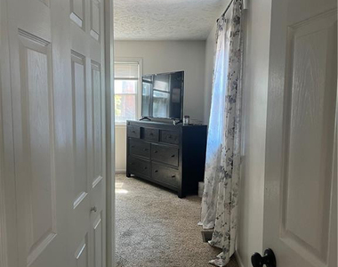 1526 Trevino Drive - Photo Thumbnail 14