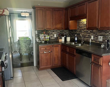 1526 Trevino Drive - Photo Thumbnail 23