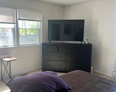 1526 Trevino Drive - Photo Thumbnail 19