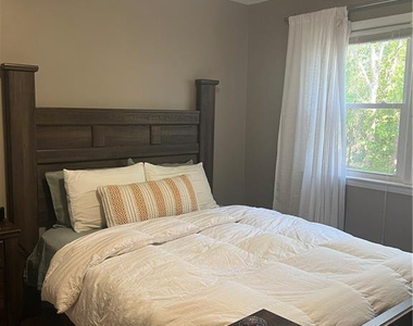 1526 Trevino Drive - Photo Thumbnail 13