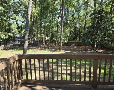 207 Meadow - Photo Thumbnail 15