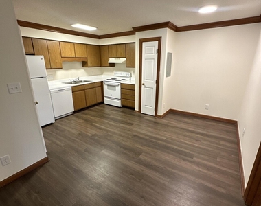 3506 Ivy Commons Drive - Photo Thumbnail 1