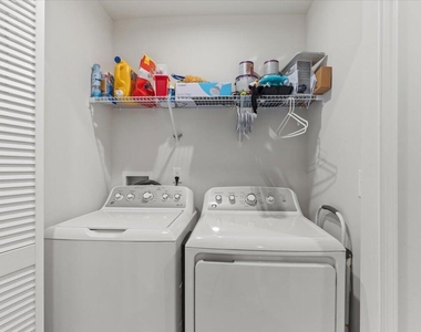 8721 Red Canyon Way - Photo Thumbnail 16