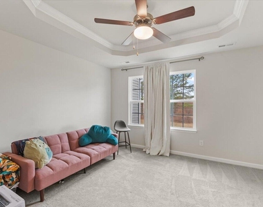 8721 Red Canyon Way - Photo Thumbnail 11