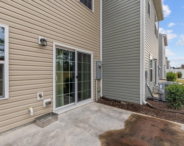 8721 Red Canyon Way - Photo Thumbnail 21