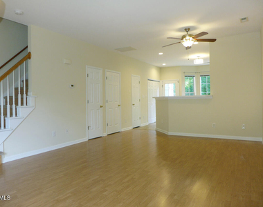 234 Standish Drive - Photo Thumbnail 5