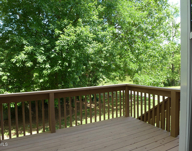 234 Standish Drive - Photo Thumbnail 18