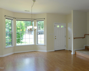 234 Standish Drive - Photo Thumbnail 7