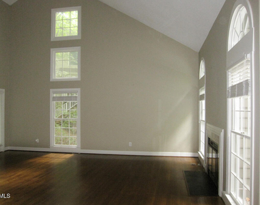 134 Channing Lane - Photo Thumbnail 3