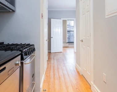202 East 13th Street - Photo Thumbnail 17