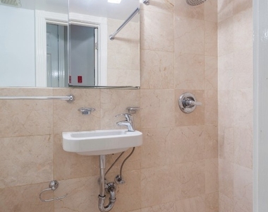 202 East 13th Street - Photo Thumbnail 16