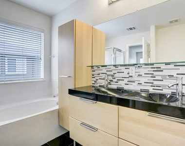 14608 Walt Whitman Trl - Photo Thumbnail 9