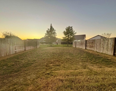 176 Andross Ln - Photo Thumbnail 16