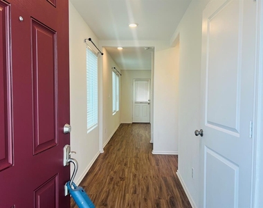176 Andross Ln - Photo Thumbnail 1