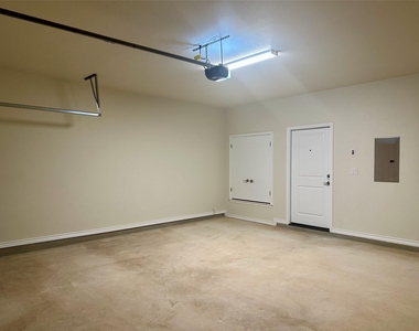 515 War Admiral Dr - Photo Thumbnail 12