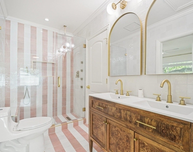 1205 Alta Vista Ave - Photo Thumbnail 11