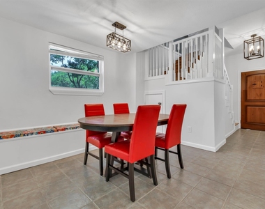 612 Mockingbird Dr - Photo Thumbnail 6