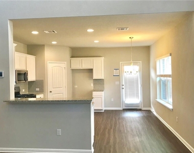 1121 Fairhaven Gtwy - Photo Thumbnail 5
