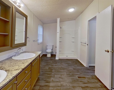100 County Road 194 - Photo Thumbnail 25