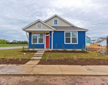 335 Rachel St - Photo Thumbnail 1