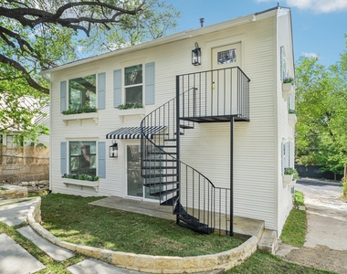 1205 Alta Vista Ave - Photo Thumbnail 2