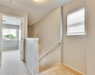 2212 Melissa Oaks Ln - Photo Thumbnail 16